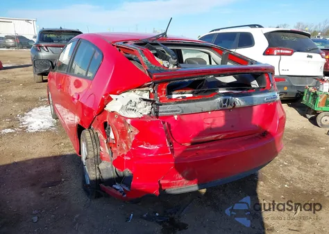 2013 Honda Insight Ex from USA, damaged, VIN JHMZE2H77DS000494